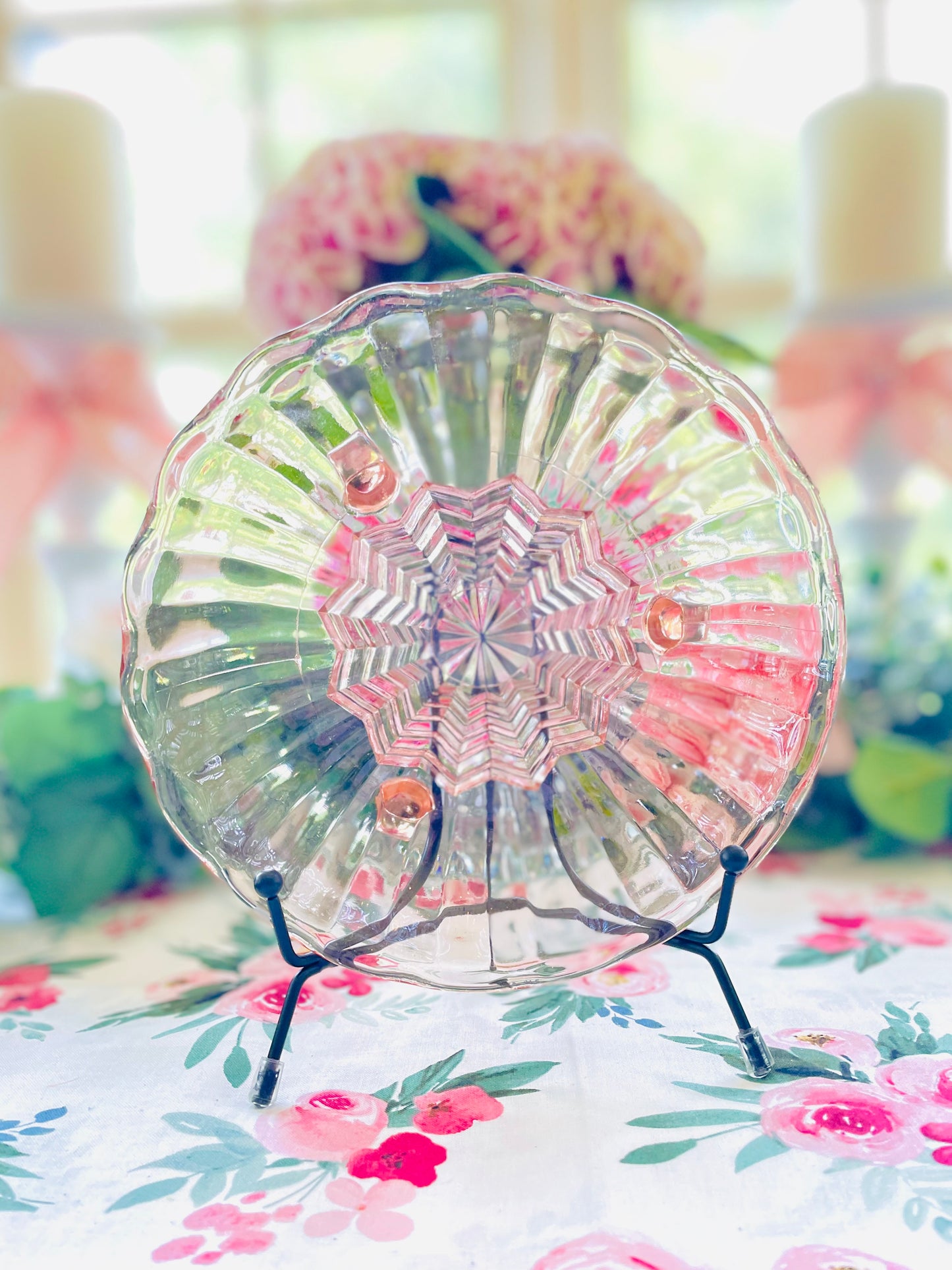 Antique Pink Depression Glass 1930s Scalloped Rim Three Point Footed Art Deco Bowl