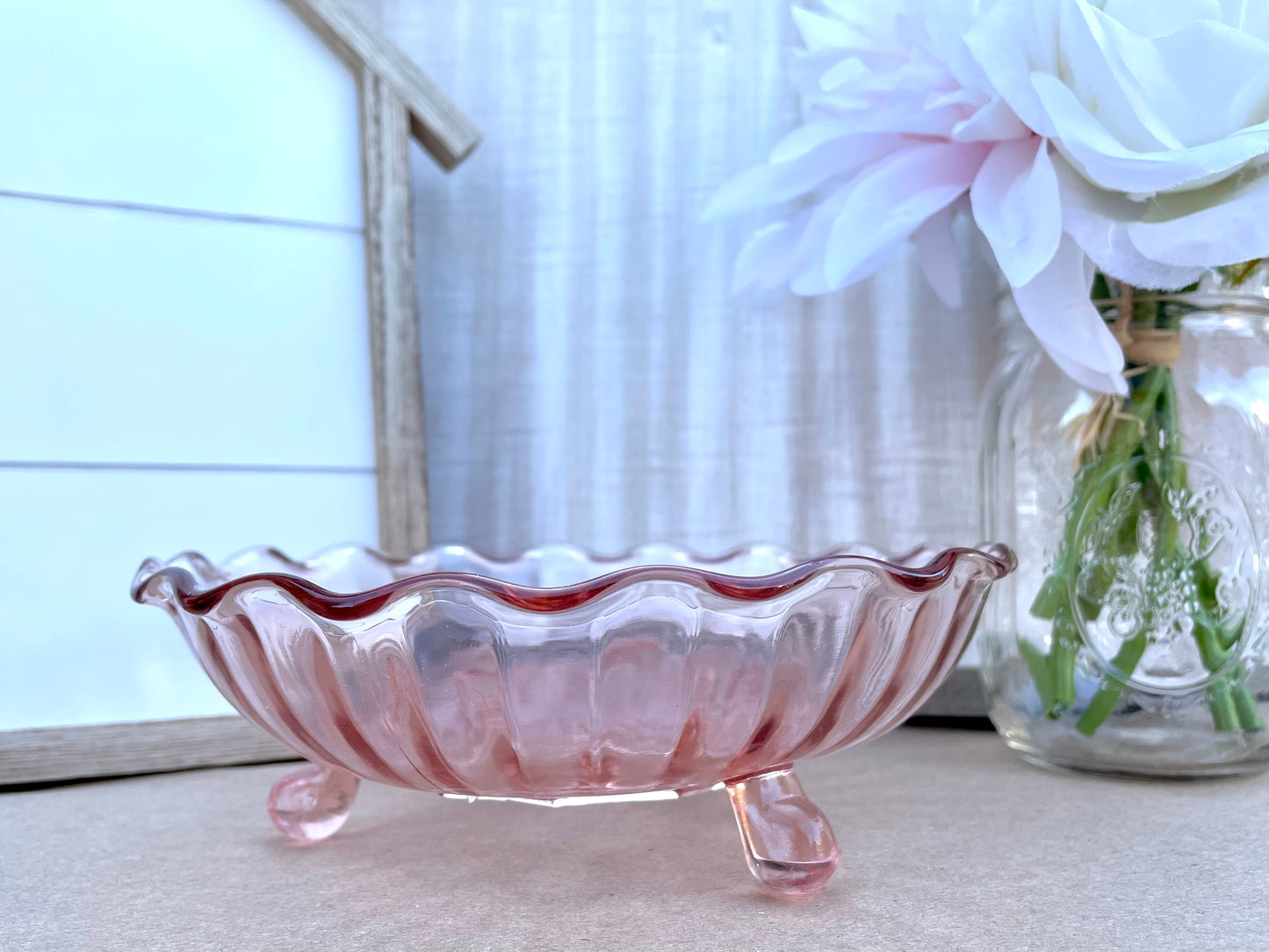 Antique Pink Depression Glass 1930s Scalloped Rim Three Point Footed Art Deco Bowl