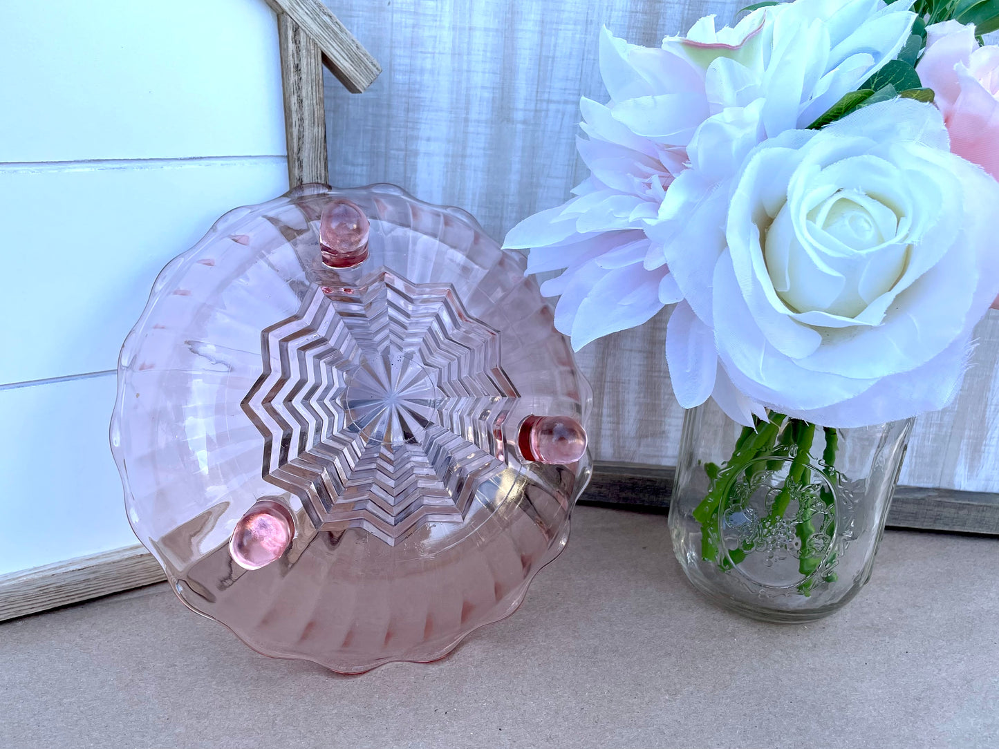 Antique Pink Depression Glass 1930s Scalloped Rim Three Point Footed Art Deco Bowl