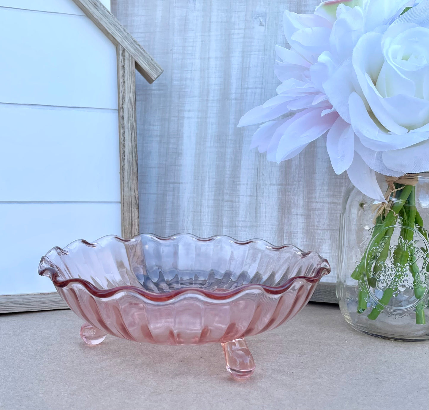 Antique Pink Depression Glass 1930s Scalloped Rim Three Point Footed Art Deco Bowl