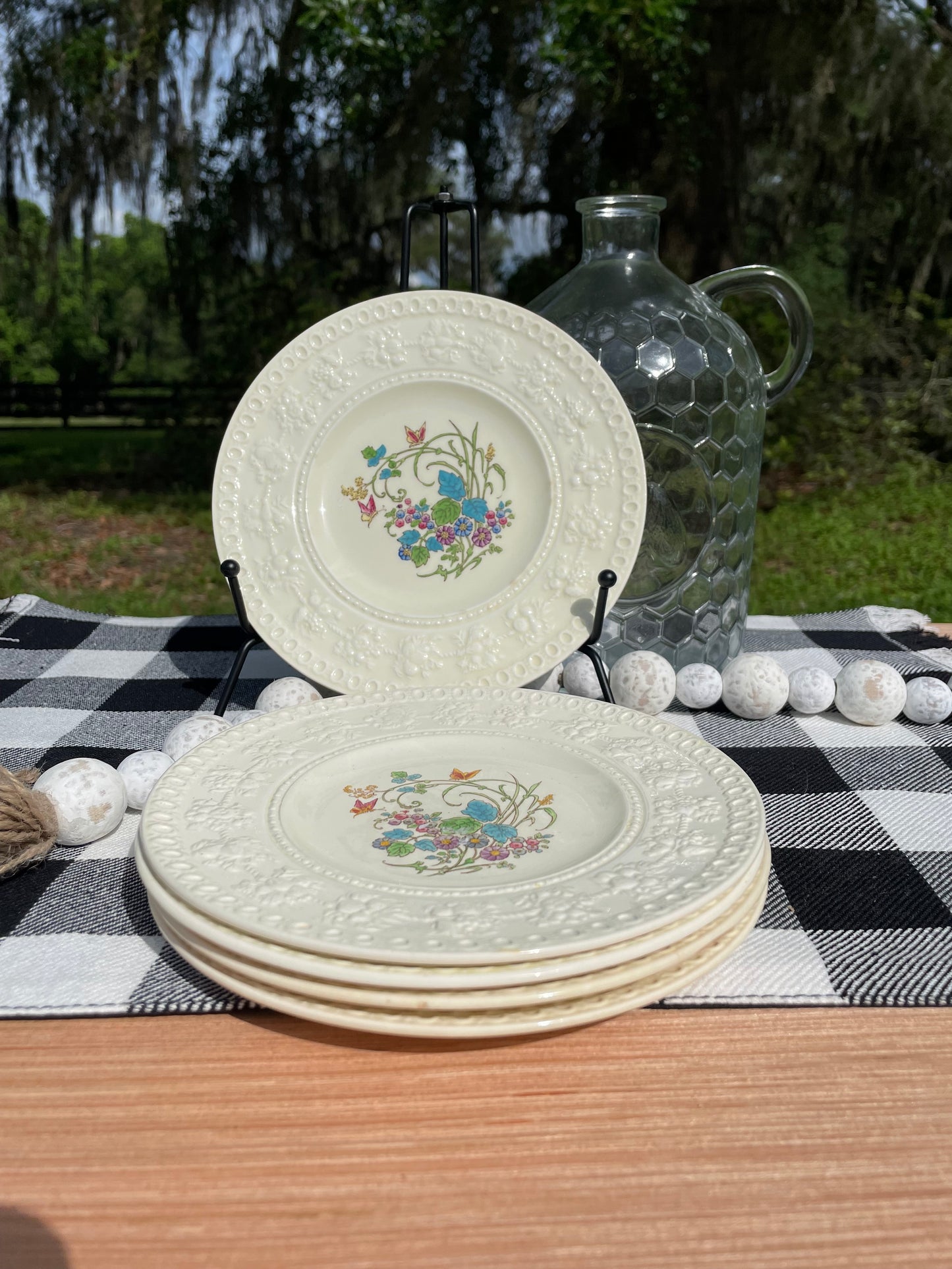 Wedgwood Montreal 7.5 inch Salad/Dessert Plates Wellesley Pattern AL 9346