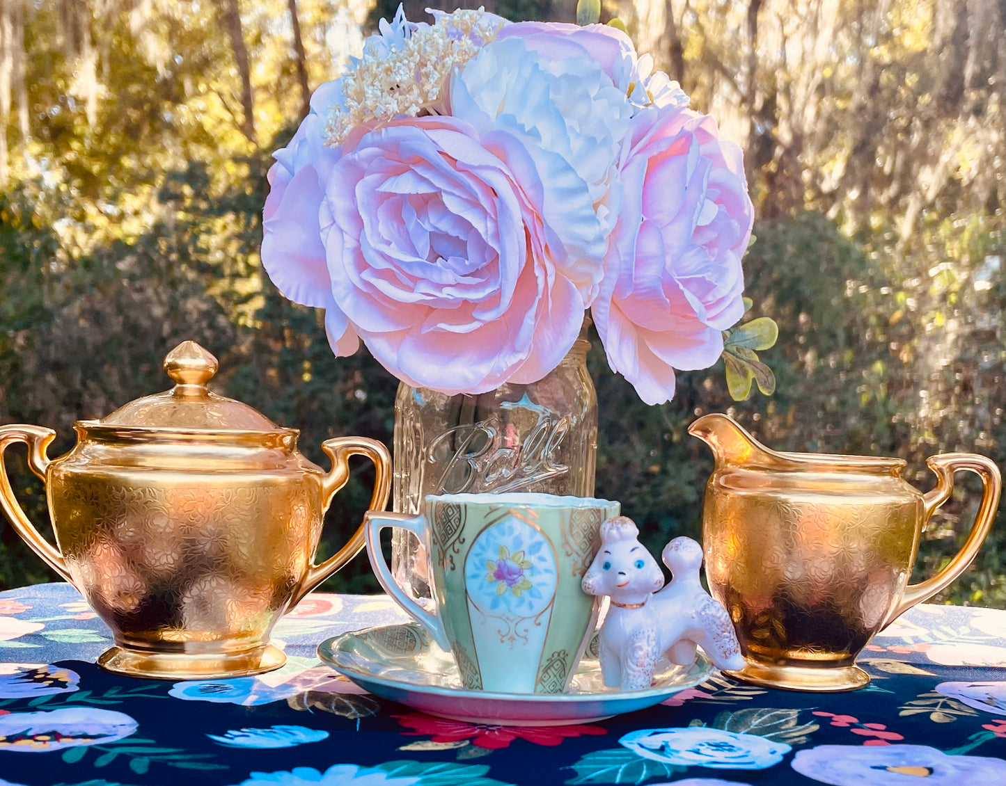 Antique_Pickard_China_Gold_Etched_Rose_and_Daisy_Creamer_and_Sugar bowl antique Pickard china
- gold etched Rose and Daisy
- vintage creamer sugar set
- Pickard Rose and Daisy pattern
- etched gold porcelain
- 1920s Pickard china
- Japan blank Pickard
- hand decorated USA china
- collectible tea set
- 24k gold antique
- Pickard Chicago porcelain
- Art Deco china set
- gold encrusted creamer
- vintage sugar bowl lid
- American antique china
- Pickard pattern 511
Thebrokenbirdcompany 
Free shipping rare gift