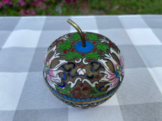 cloisonne trinket box, vintage cloisonne, apple shaped trinket box, chinese enamel box, floral cloisonne decor, gilded brass apple box, antique style trinket holder, enamel jewelry box, oriental apple container, collectible cloisonne apple, mid century chinese export, colorful enamel keepsake box, brass and enamel decor, asian vintage trinket, pink floral apple box Cloisonné Apple trinket box brass mid century modern