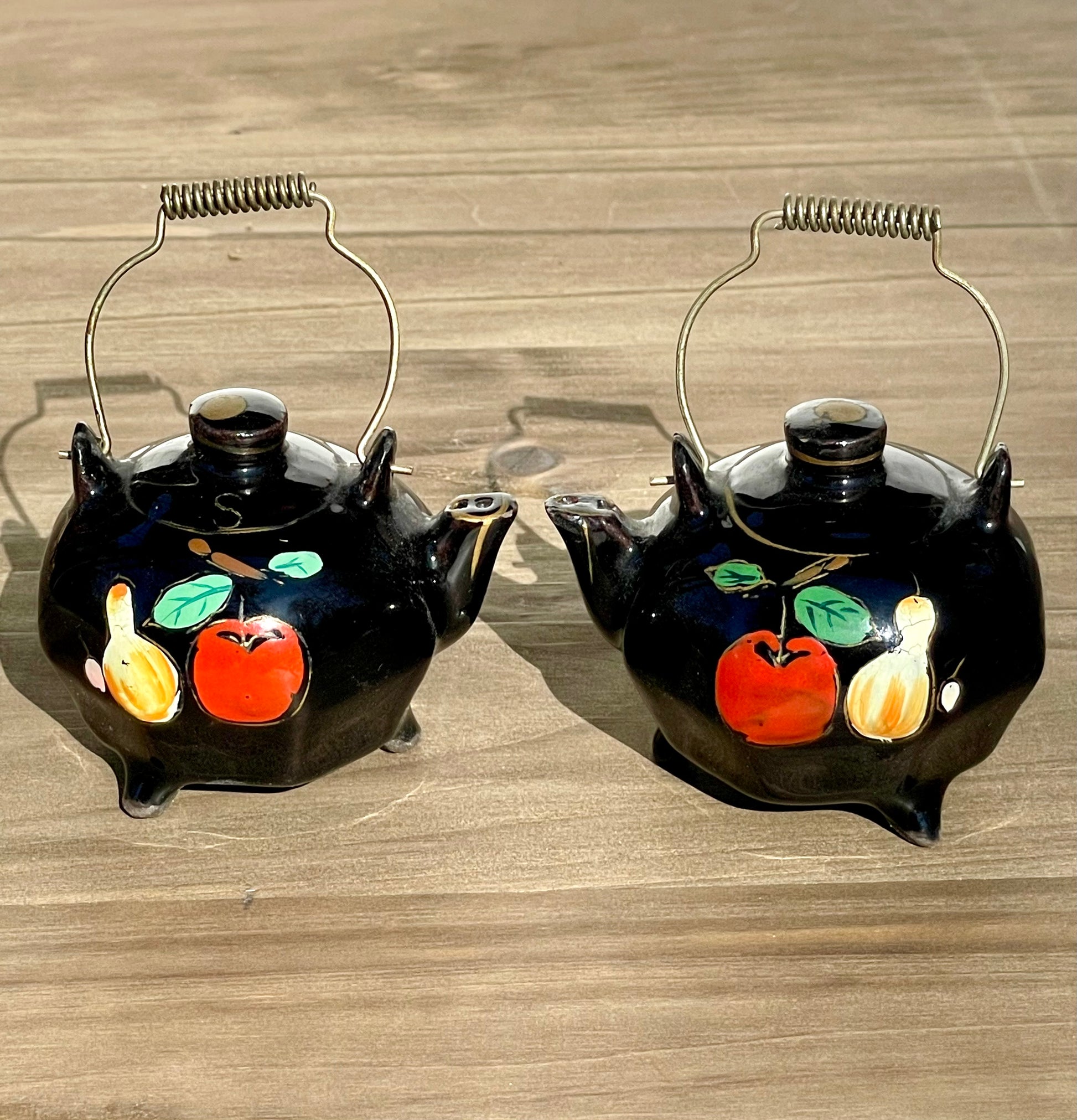 Vintage Mini Black Glazed Tea Pot Hand Painted Salt and Pepper Shakers Made in Japan Metal Wire Handles TheBrokenBird Company S&P shakers modern kitchen tea lovers