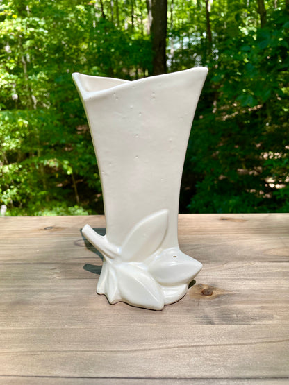 mccoy pottery, vintage mccoy, mccoy vase, nelson mccoy, mid century pottery, matte cream vase, cream pottery vase, leaf base vase, art pottery vase, 1940s pottery, 1950s decor, vintage ceramic vase, mccoy usa, mid century modern, organic vase, floral vase, collectible pottery, american pottery, ohio pottery, rustic vase, textured vase, farmhouse decor, boho vase, vintage home decor free shipping Thebrokenbirdcompany gift for her