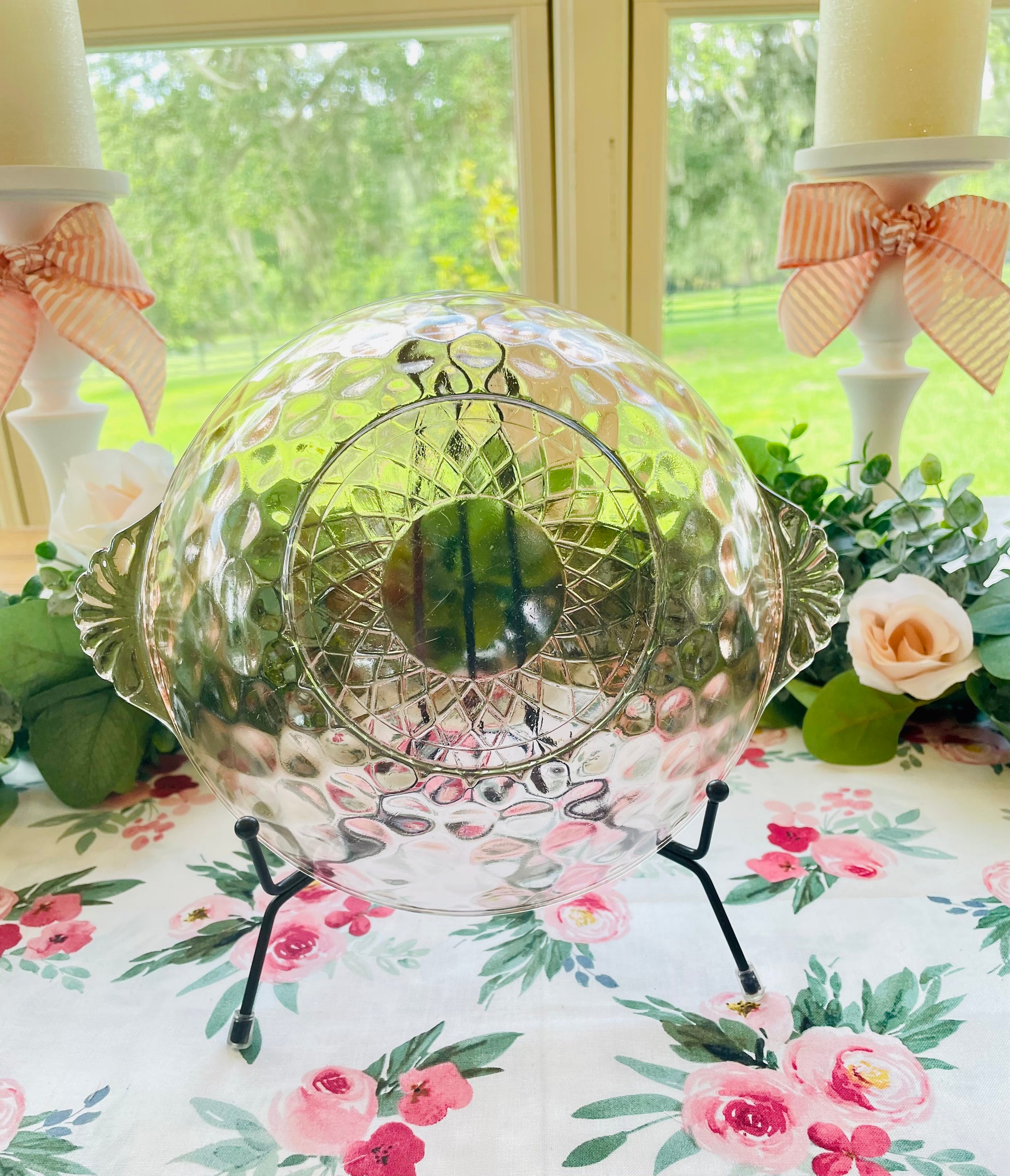Anchor Hocking diamond optic pink depression glass serving bowl with ornate glass handles Pink depression glass berry bowl ornate salad bowl Thebrokenbirdcompany pink glass antique glass pink birthday gift fancy ice cream bowl depression glass pink party bowl 
