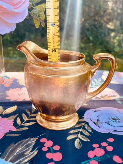 Antique_Pickard_China_Gold_Etched_Rose_and_Daisy_Creamer_and_Sugar bowl antique Pickard china
- gold etched Rose and Daisy
- vintage creamer sugar set
- Pickard Rose and Daisy pattern
- etched gold porcelain
- 1920s Pickard china
- Japan blank Pickard
- hand decorated USA china
- collectible tea set
- 24k gold antique
- Pickard Chicago porcelain
- Art Deco china set
- gold encrusted creamer
- vintage sugar bowl lid
- American antique china
- Pickard pattern 511
Thebrokenbirdcompany 
Free shipping rare gift