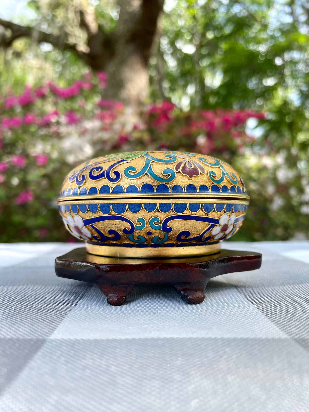 Vintage Cloisonné powder jar enamel paint lily flower floral cloisonné, Chinese cloisonne, cloisonne enamel, vintage cloisonne, powder jar, powder box, trinket box, jewelry box, keepsake box, Asian decor, chinoiserie, gold floral, turquoise enamel, blue enamel interior, floral cloisonne, Chinese enamel box, mid century Asian, Oriental box, enamel jar, gilt cloisonne, 3 inch cloisonne Thebrokenbirdcompany free shipping Christmas gift 