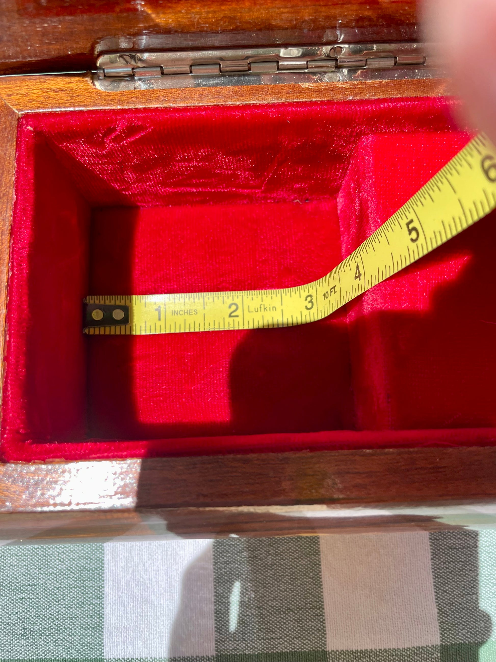 Italian made vintage reuge swiss music movement jewelry music box red velvet inside hand inlaid floral motifs gold trim wind up music box vintage music box pink flowers white and yellow flowers birthday gift for her christmas unique gift thebrokenbirdcompany free shipping rare music box collectible jewelry box made in italy