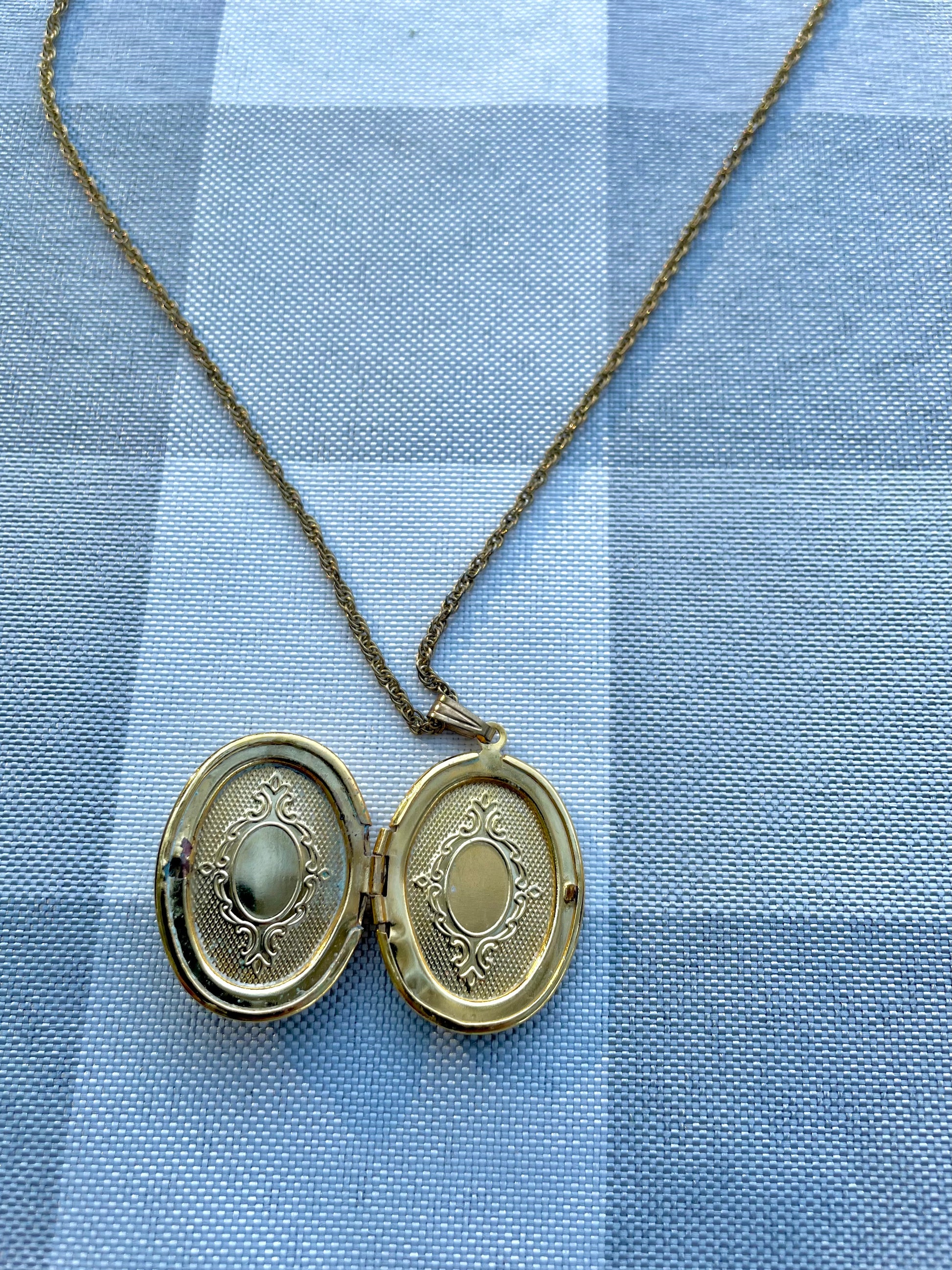 horse cameo necklace 24 inch gold tone chain with brown horse cameo locket horse lover gift for her equestrian themed white enamel with brown horse painted on front keepsake locket necklace thebrokenbirdcompany free shipping christmas gift unique western necklace country girl necklace horse locket