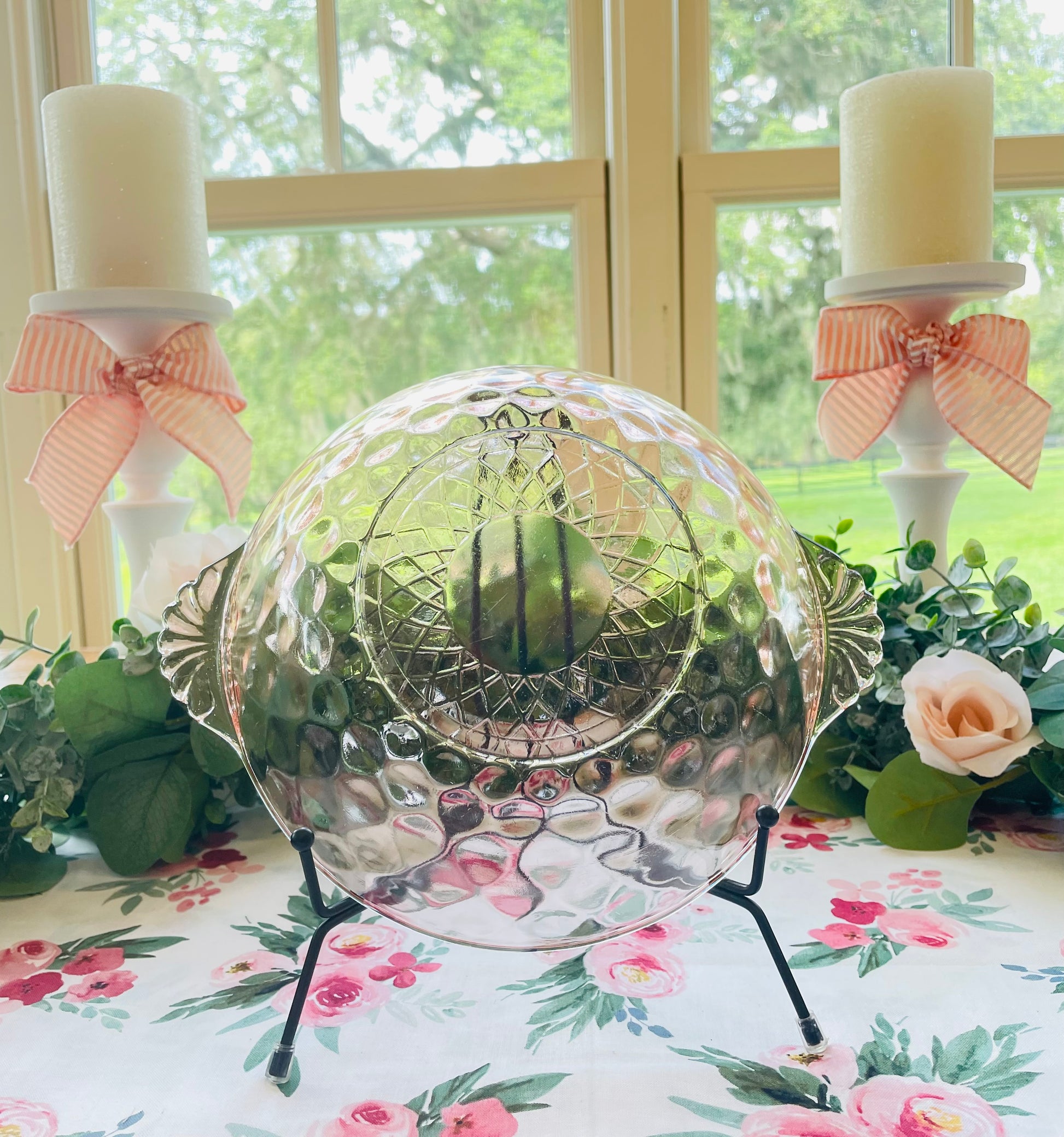 Anchor Hocking diamond optic pink depression glass serving bowl with ornate glass handles Pink depression glass berry bowl ornate salad bowl Thebrokenbirdcompany pink glass antique glass pink birthday gift fancy ice cream bowl depression glass pink party bowl 