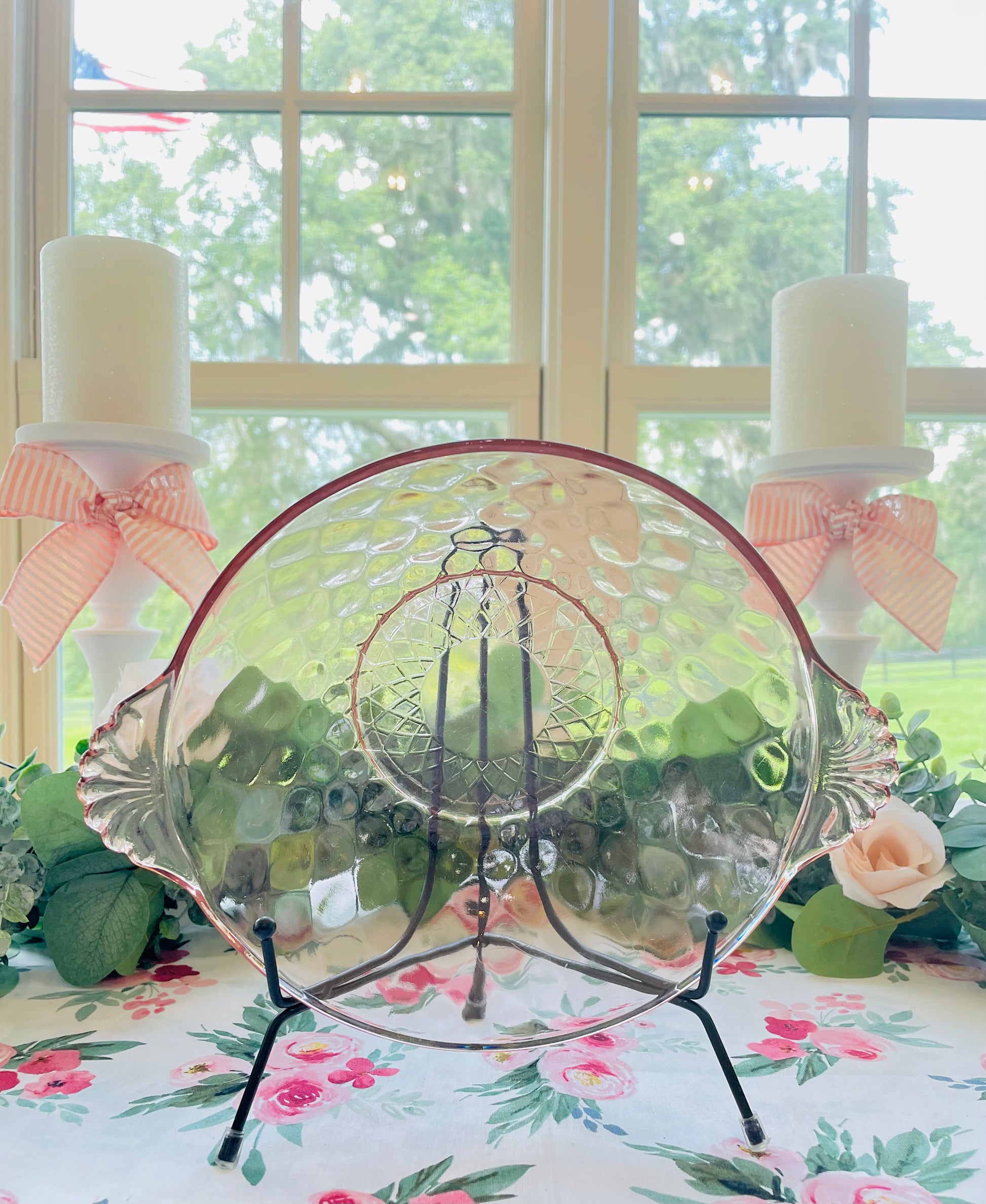 Anchor Hocking diamond optic pink depression glass serving bowl with ornate glass handles Pink depression glass berry bowl ornate salad bowl Thebrokenbirdcompany pink glass antique glass pink birthday gift fancy ice cream bowl depression glass pink party bowl 