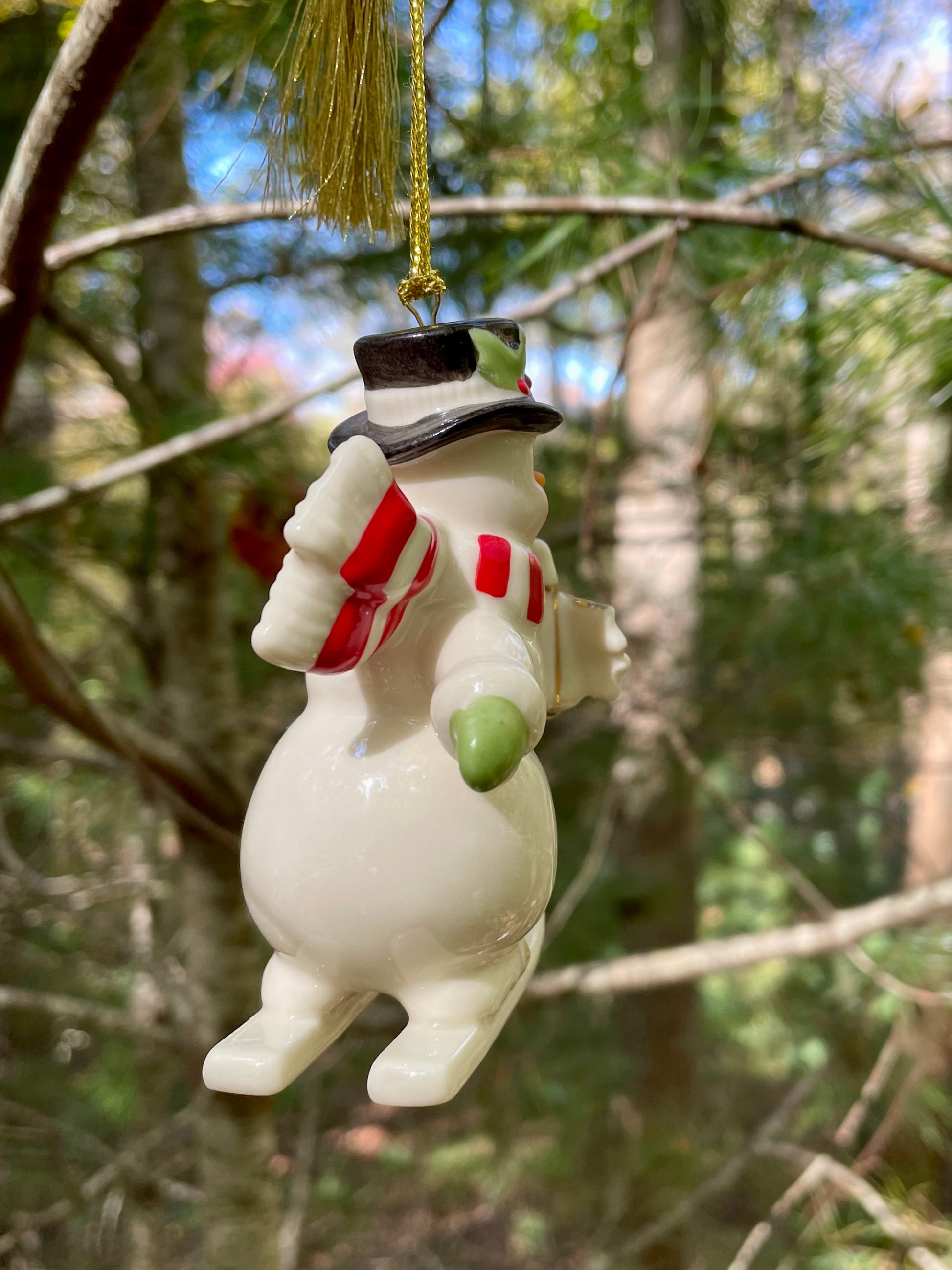 2017 Lenox Very Merry Christmas Snowman Skiing porcelain 24k gold accent christmas ornament rare discontinued collection Lenox Snowman with red scarf and green gloves christmas ornaments christmas gifts lenox christmas 3.5 inch 