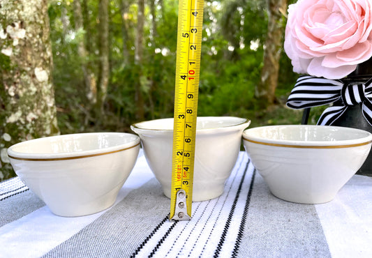 vintage syracuse china
syracuse china bowls
gold trim bowls
dessert bowls vintage
fruit bowls syracuse
scalloped gold rim bowl
standish pattern syracuse
 swirl china bowls
mid century dinnerware
restaurant ware bowls
 american porcelain bowls
- 1950s gold trim china
 syracuse sy1140
vintage fruit dessert bowls
 collectible syracuse china
Thebrokenbirdcompany
Free Shipping
Home decor
vintage kitchenware