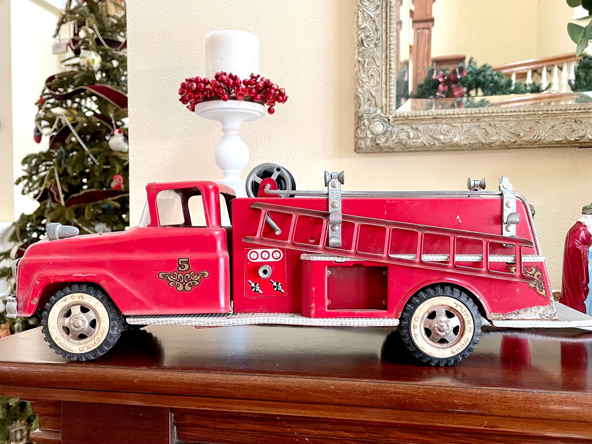 Antique 1957 Tonka Toy Suburban Pumper Fire Engine – The