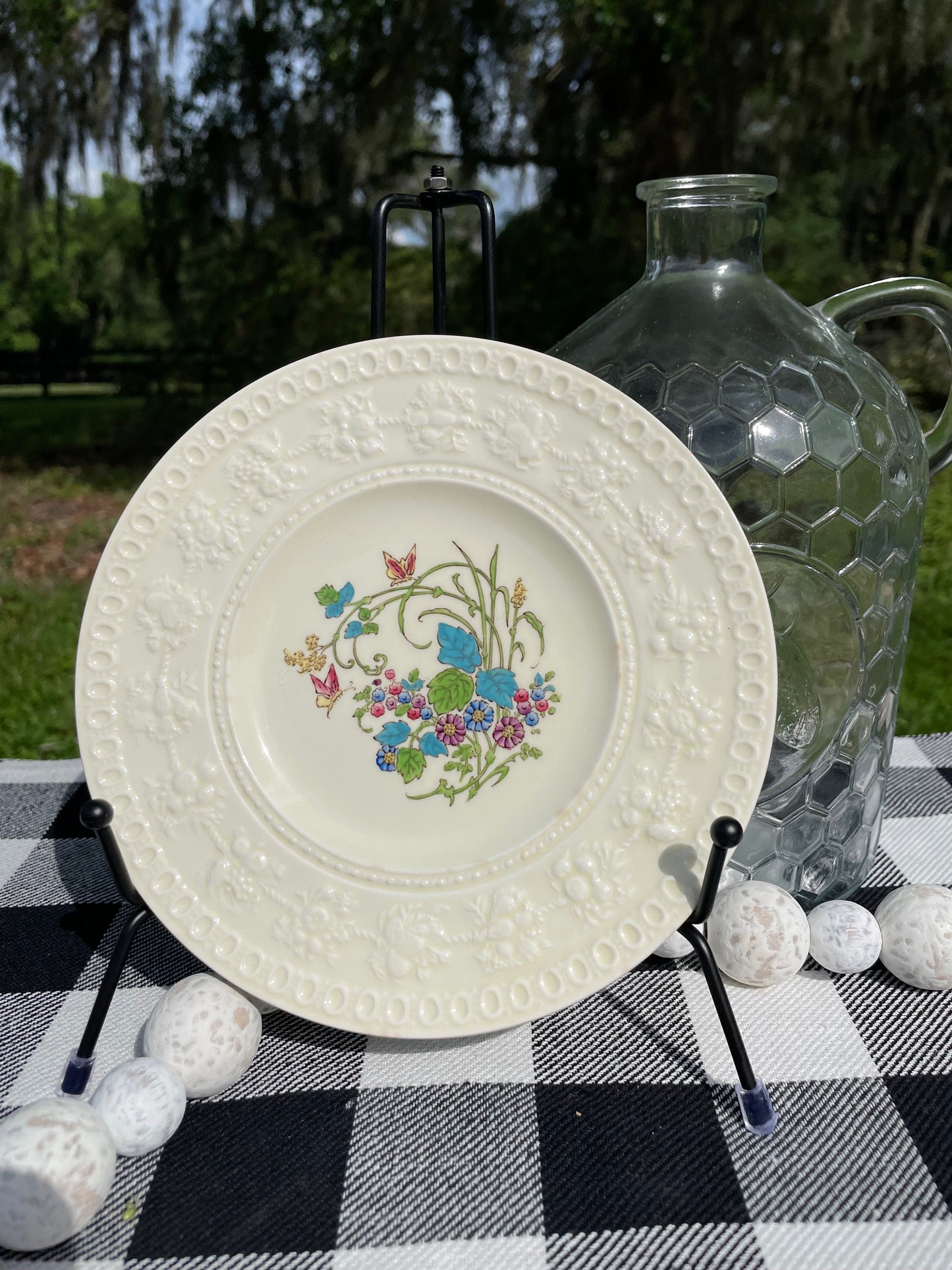 Wedgwood Montreal 7.5 inch Salad/Dessert Plates Wellesley Pattern AL 9346