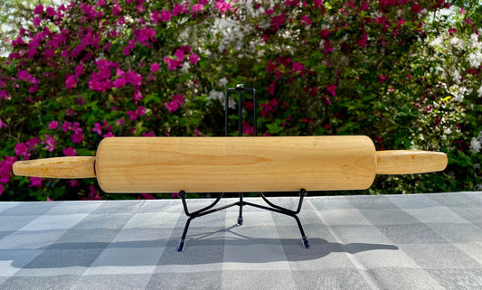 Country style rolling pin baking ware farmhouse kitchen vintage rolling pins collectible gift for her housewarming farmhouse style rolling pin kitchenware Thebrokenbirdcompany 