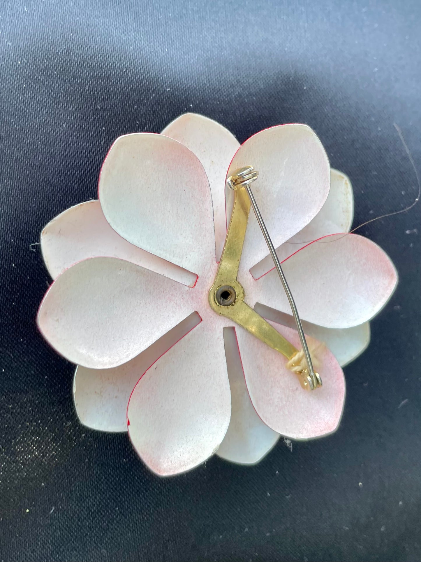vintage flower brooch, patriotic brooch, red white blue pin, enamel flower pin, 1960s brooch, 1970s jewelry, mid century mod, Americana pin, Fourth of July jewelry, layered flower brooch, unsigned costume jewelry, flower power pin, retro floral pin, metal enamel brooch, 2.25 inch brooch Thebrokenbirdcompany 