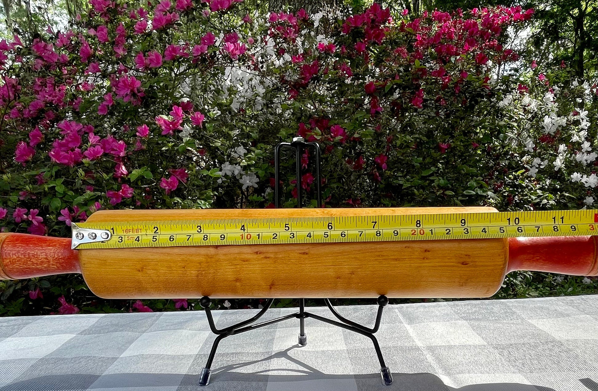 Red handled rolling pin baking ware farmhouse kitchen vintage rolling pins collectible gift for her housewarming farmhouse style rolling pin kitchenware Thebrokenbirdcompany 