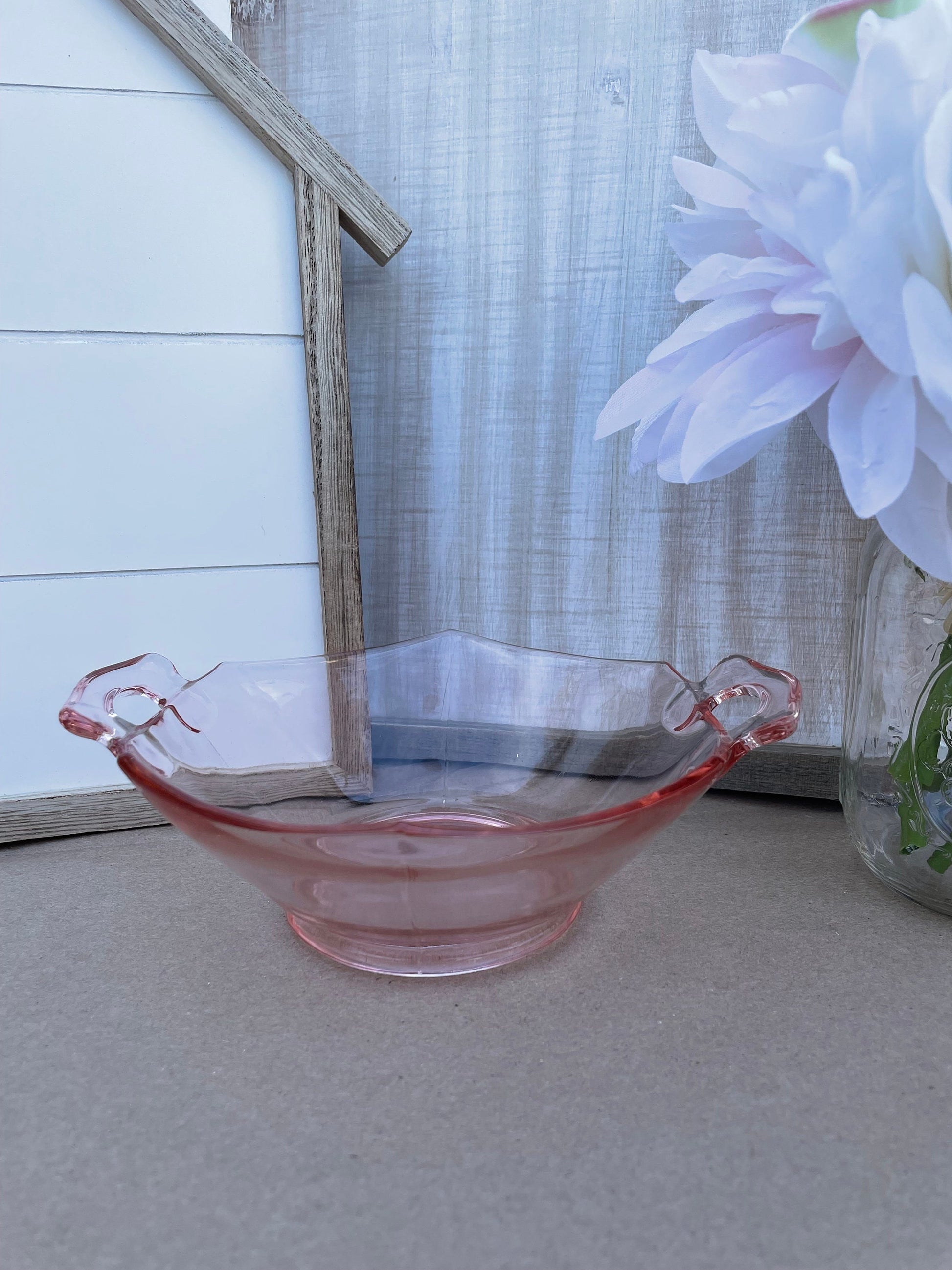 1930s Antique Imperial Glass Pink Depression Glass Molly Bowl with